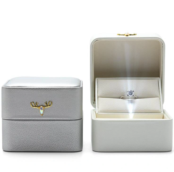 High Grade Creative PU Leather LED Light Proposal Ring Box Pendant Box, Custom Logo Jewelry Box