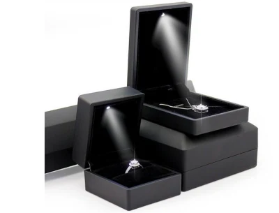 Kreative LED-Licht-Schmuckschatulle, Vorschlag-Ring-Box, Anhänger-Geschenkbox, Großhandels-Schmuckschatulle